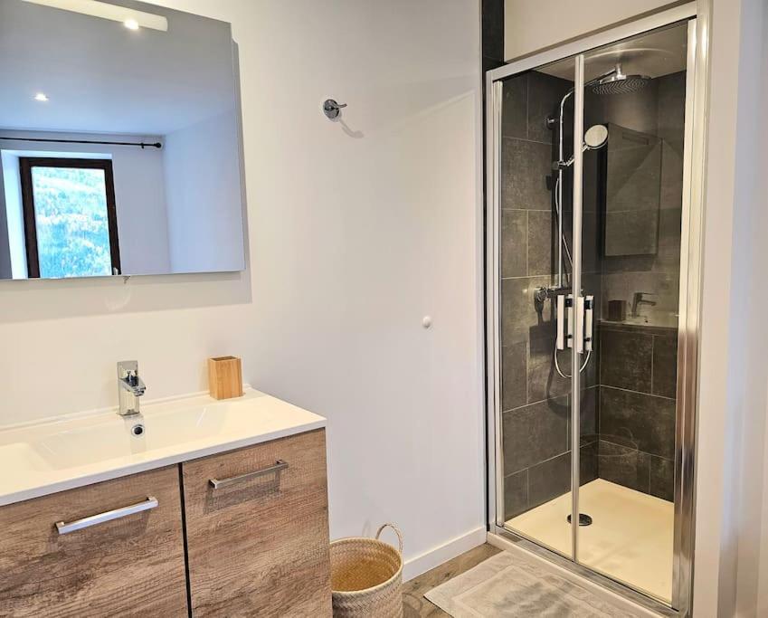 Appartement De 80M² Plein Sud Entierement Renove لا بلاني المظهر الخارجي الصورة